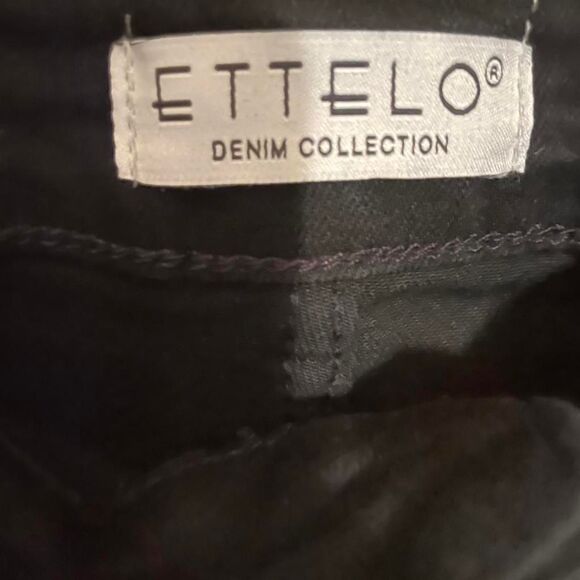 Ettelo Black high-waisted straight-leg trousers - Picture 5 of 8